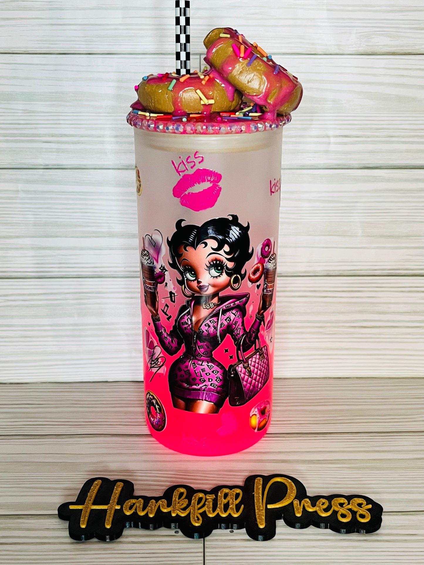 Betty Babe Donut Delight 20oz Glass