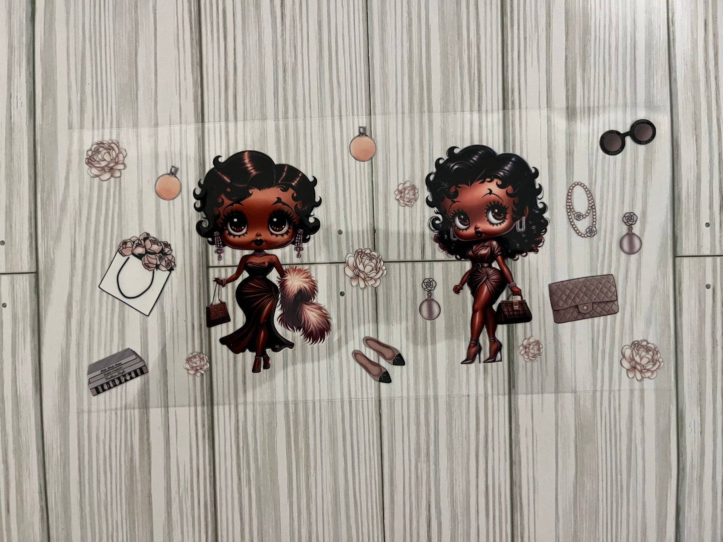 Betty Glam (HP223)